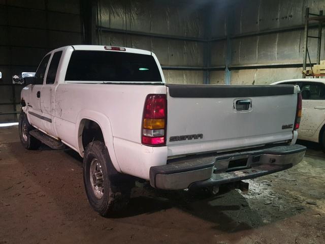 1GTHK29103E126080 - 2003 GMC SIERRA K25 WHITE photo 3