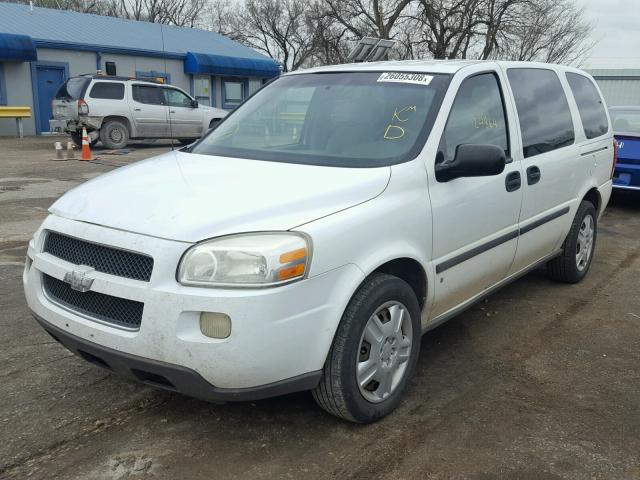 1GNDV23147D124687 - 2007 CHEVROLET UPLANDER L WHITE photo 2