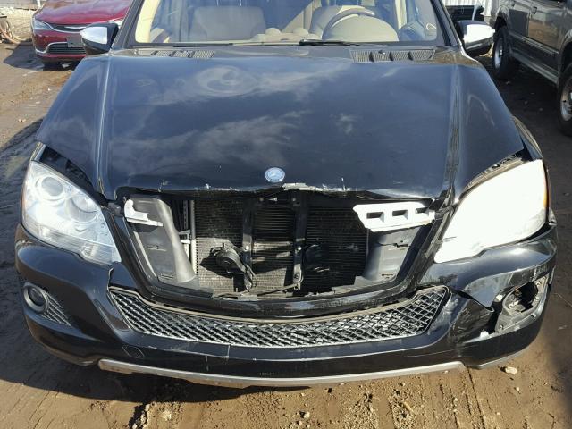 4JGBB8GB3AA600396 - 2010 MERCEDES-BENZ ML 350 4MA BLACK photo 7