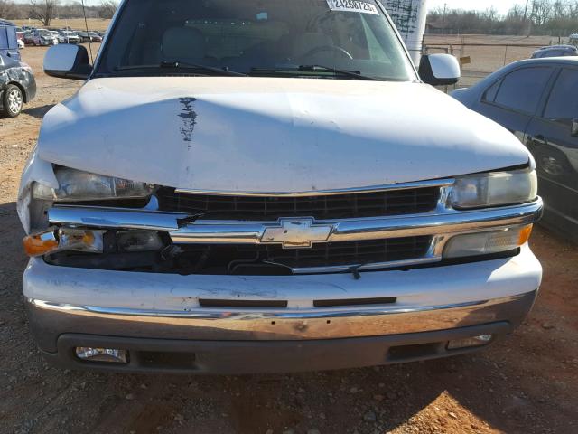 1GNEC13Z02R152329 - 2002 CHEVROLET TAHOE C150 WHITE photo 9