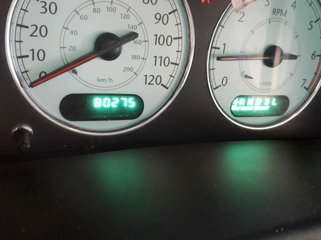 2C8GP64L95R430834 - 2005 CHRYSLER TOWN & COU SILVER photo 8