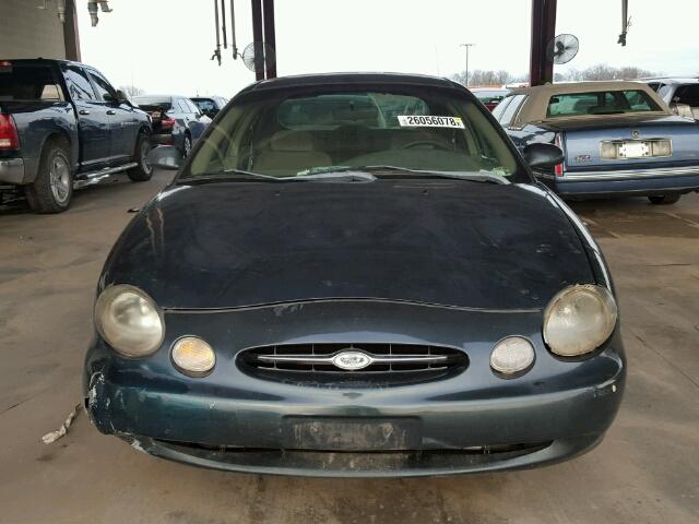 1FAFP52U4WG125687 - 1998 FORD TAURUS LX GREEN photo 9