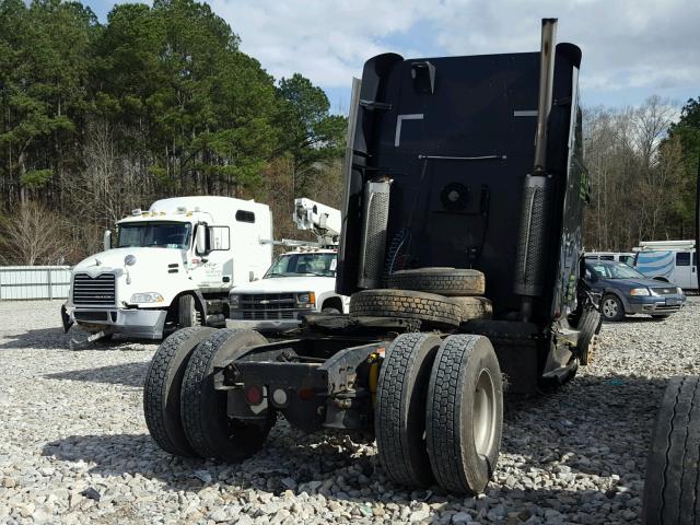 1FUJBBAV16LU25084 - 2006 FREIGHTLINER CONVENTION BLACK photo 4