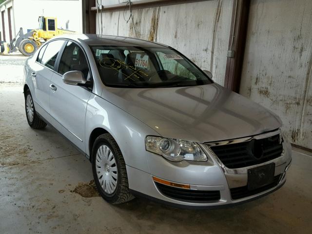 WVWJK73CX7P121729 - 2007 VOLKSWAGEN PASSAT SILVER photo 1