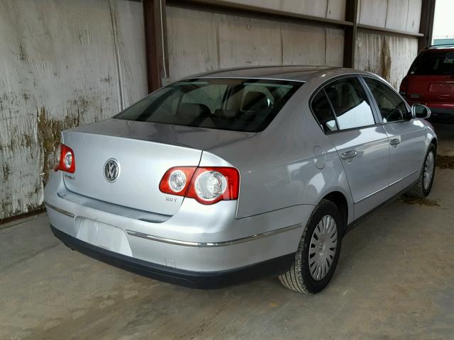 WVWJK73CX7P121729 - 2007 VOLKSWAGEN PASSAT SILVER photo 4