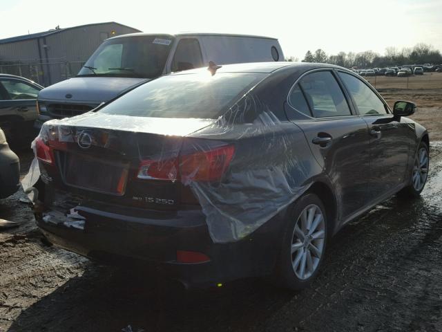 JTHCK262295031809 - 2009 LEXUS IS 250 GRAY photo 4