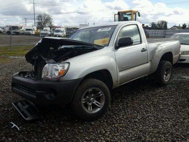 5TENX22N15Z022411 - 2005 TOYOTA TACOMA SILVER photo 2