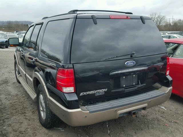 1FMFU17L74LA62824 - 2004 FORD EXPEDITION BLACK photo 3