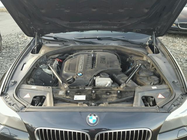 WBAFU7C56BC870865 - 2011 BMW 535 XI Սև լուսանկար 7