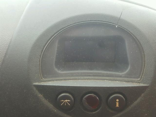 2G2WS522X41130236 - 2004 PONTIAC GRAND PRIX SILVER photo 8