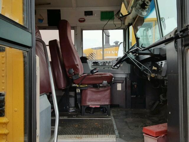 4DRBBABL73B580450 - 2003 IC CORPORATION 3000 ყვითელი ფოტო 5