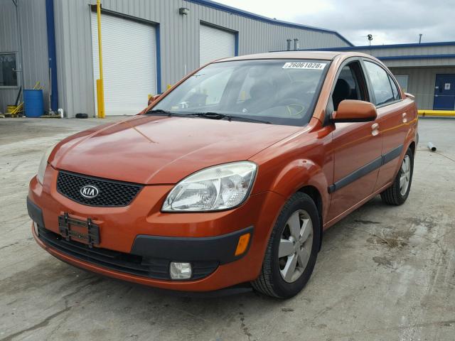 KNADE123986323176 - 2008 KIA RIO BASE ORANGE photo 2