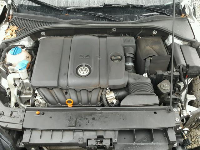 1VWAP7A30DC026388 - 2013 VOLKSWAGEN PASSAT S SILVER photo 7