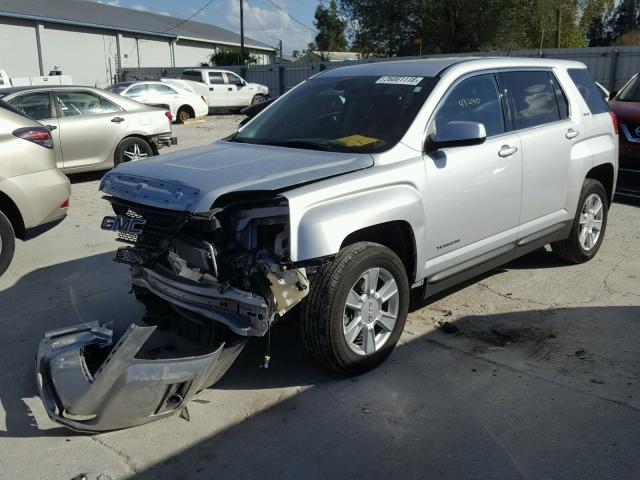 2CTALMEC8B6317433 - 2011 GMC TERRAIN SL SILVER photo 2