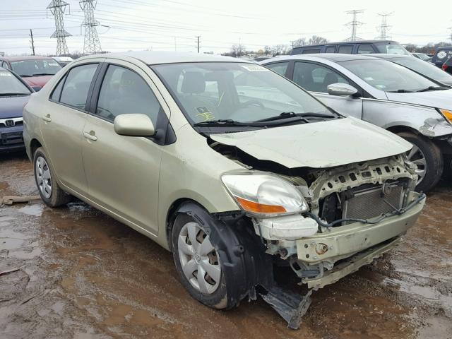 JTDBT903784010494 - 2008 TOYOTA YARIS GREEN photo 1