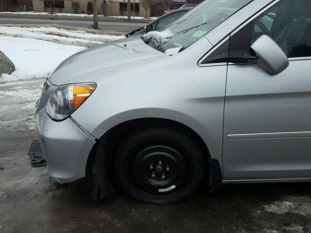 5FNRL3H7XAB021118 - 2010 HONDA ODYSSEY EX SILVER photo 9