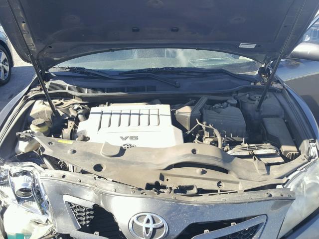 4T1BK46K87U553562 - 2007 TOYOTA CAMRY NEW GRAY photo 7