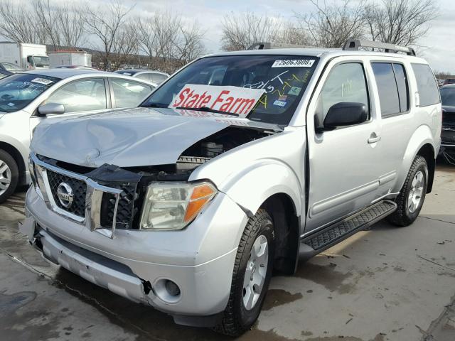 5N1AR18U07C625364 - 2007 NISSAN PATHFINDER SILVER photo 2