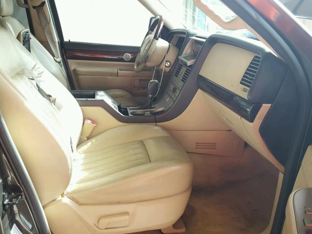 5LMEU68H25ZJ35306 - 2005 LINCOLN AVIATOR 黑色 照片 5