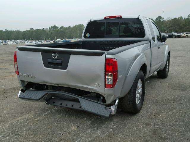 1N6AD0CU2GN790094 - 2016 NISSAN FRONTIER S SILVER photo 4