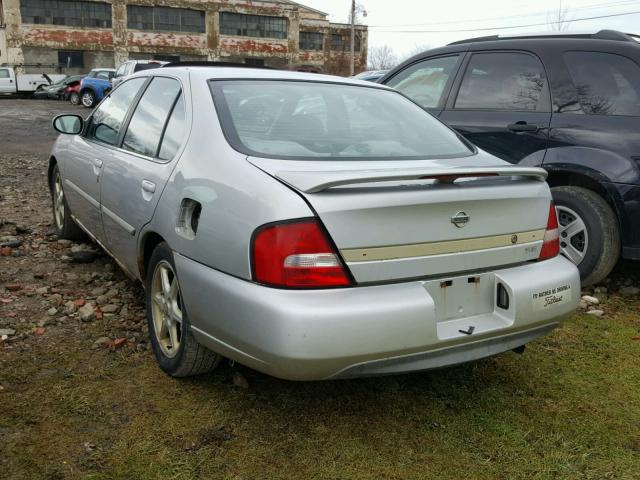 1N4DL01DXYC247441 - 2000 NISSAN ALTIMA XE GRAY photo 3