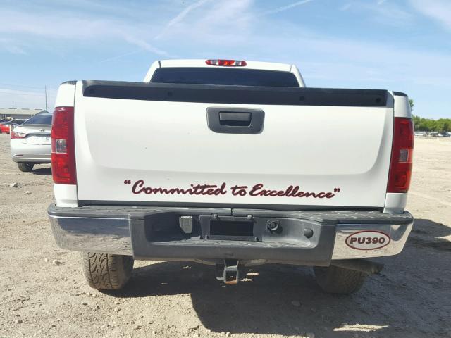 1GCEC14C47Z563078 - 2007 CHEVROLET SILVERADO WHITE photo 10