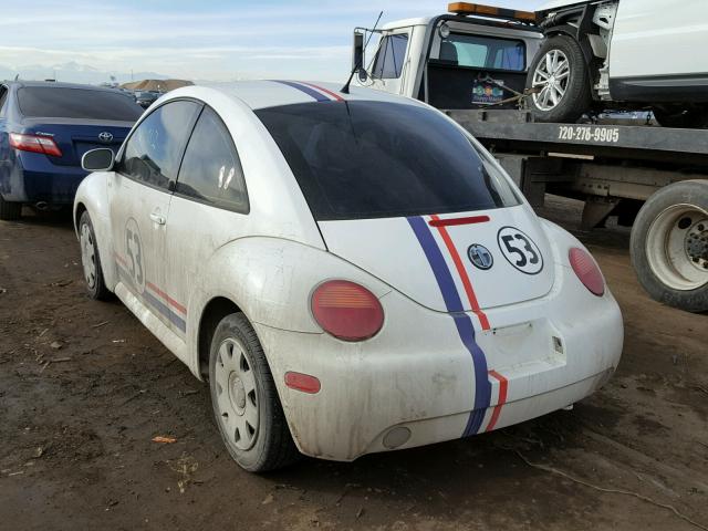 3VWBB21C72M406233 - 2002 VOLKSWAGEN NEW BEETLE 白色 照片 3