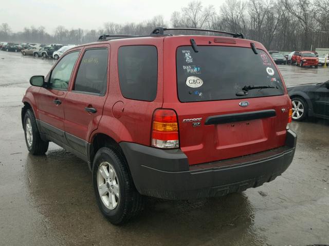 1FMYU93166KD53898 - 2006 FORD ESCAPE XLT RED photo 3