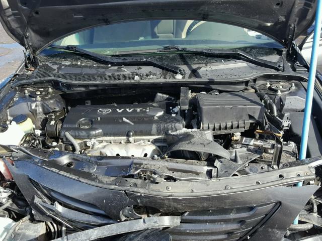 4T4BE46K98R042571 - 2008 TOYOTA CAMRY CE GRAY photo 7