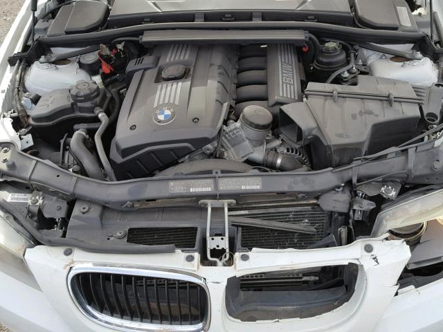 WBAPH53539A438513 - 2009 BMW 328 I SULE WHITE photo 7