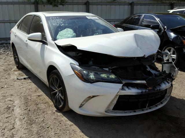 4T1BK1FK7HU032445 - 2017 TOYOTA CAMRY XSE WHITE photo 1