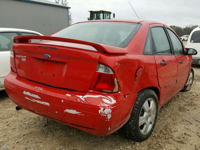 1FAFP34N77W103216 - 2007 FORD FOCUS ZX4 RED photo 4