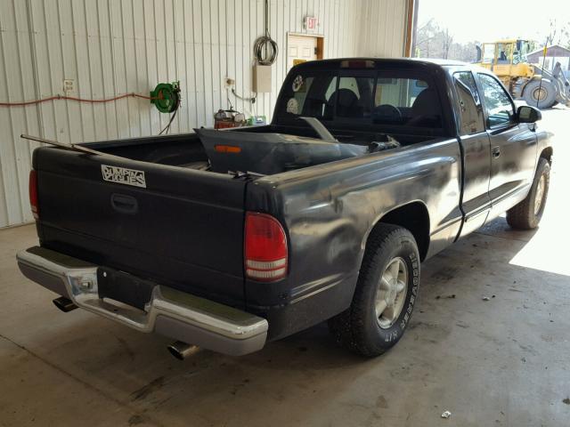 1B7GL23XXVS301056 - 1997 DODGE DAKOTA BLACK photo 4