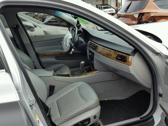 WBAVD33596KV59205 - 2006 BMW 330 XI SILVER photo 5