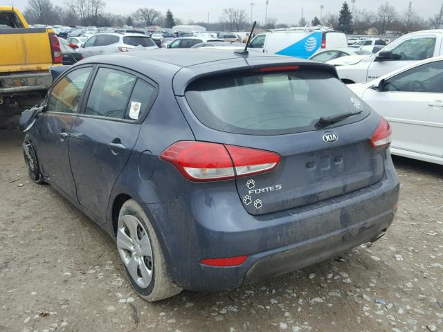 KNAFK5A80G5622355 - 2016 KIA FORTE LX BLUE photo 3