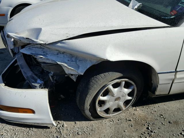 1G4CW54K824104635 - 2002 BUICK PARK AVENU WHITE photo 9