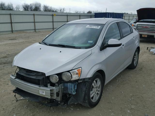 1G1JA5SH0C4149192 - 2012 CHEVROLET SONIC LS 银色 照片 2