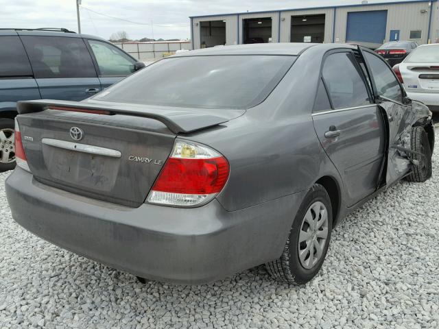 4T1BE30K55U609870 - 2005 TOYOTA CAMRY LE GRAY photo 4