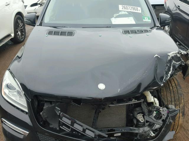 4JGDA5HB6CA019549 - 2012 MERCEDES-BENZ ML 350 4MA BLACK photo 7