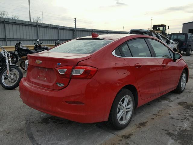 1G1BH5SE9H7264109 - 2017 CHEVROLET CRUZE LT RED photo 4