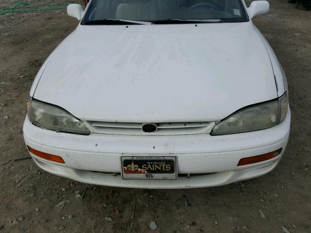 4T1BG12K5TU799372 - 1996 TOYOTA CAMRY DX WHITE photo 7