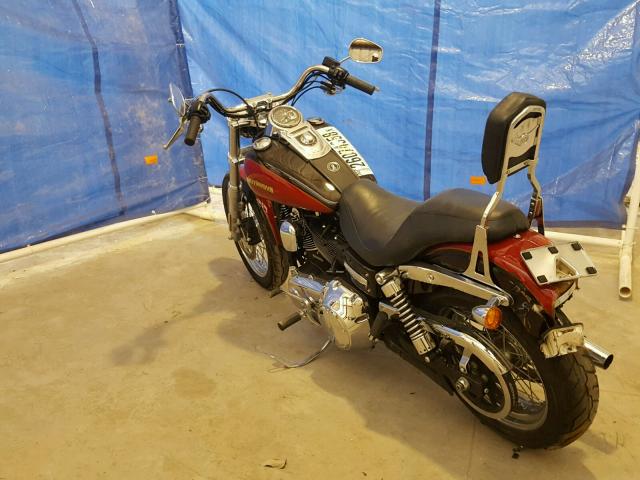 1HD1GV414AC319089 - 2010 HARLEY-DAVIDSON FXDC RED photo 3