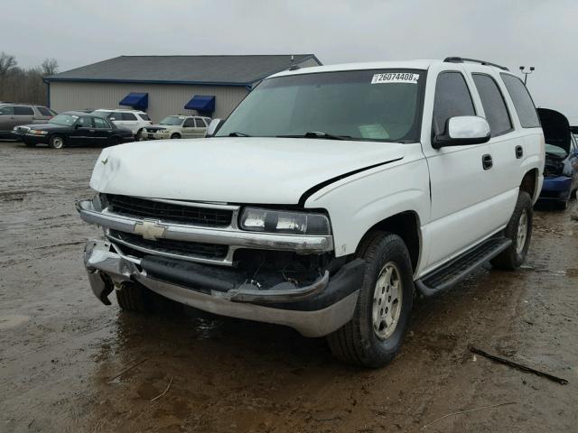 1GNEC13V14R252018 - 2004 CHEVROLET TAHOE C150 WHITE photo 2