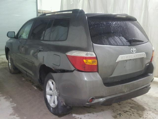 5TDJK3EHXAS035982 - 2010 TOYOTA HIGHLANDER GRAY photo 3