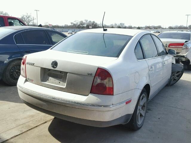 WVWRH63B24P105197 - 2004 VOLKSWAGEN PASSAT GLX WHITE photo 4