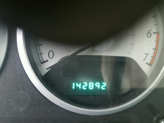 2A8HR64X48R661222 - 2008 CHRYSLER TOWN & COU SILVER photo 8