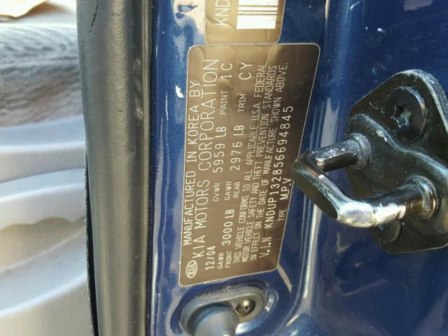 KNDUP132856694845 - 2005 KIA SEDONA EX BLUE photo 10