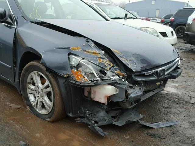 1HGCM568X7A210512 - 2007 HONDA ACCORD EX GRAY photo 9