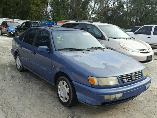 WVWGG83A0TE126475 - 1996 VOLKSWAGEN PASSAT TDI BLUE photo 1