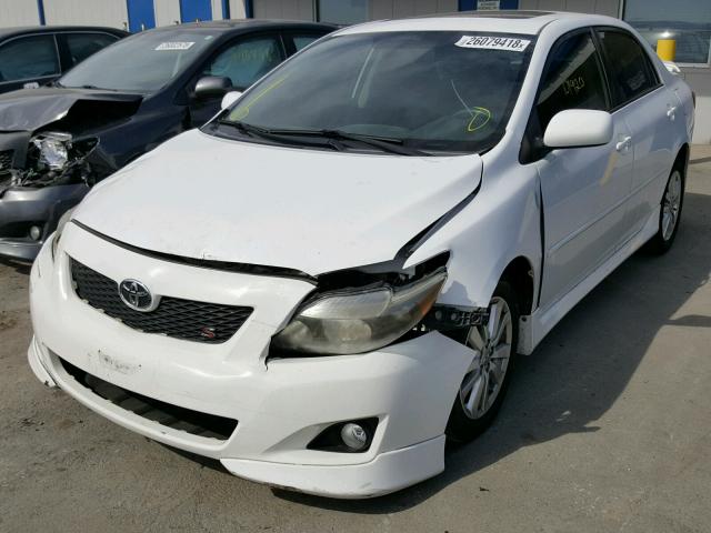 1NXBU4EE9AZ209669 - 2010 TOYOTA COROLLA BA WHITE photo 2